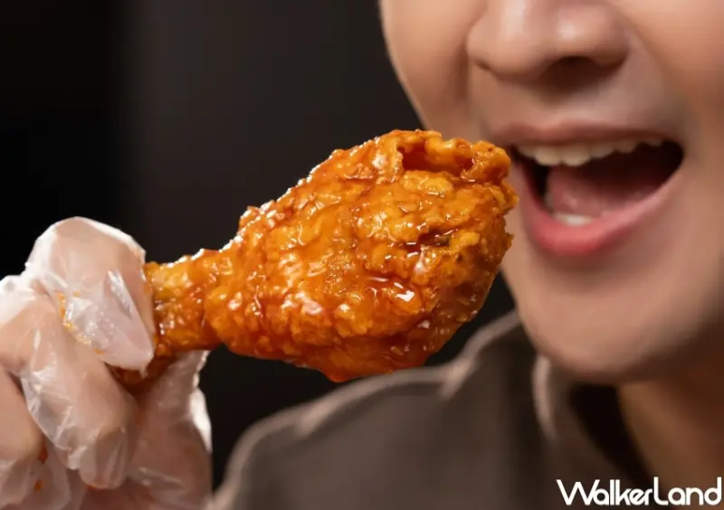 ▲麥當勞韓風炸鷄系列韓風甜辣炸鷄腿、韓風甜辣鷄腿堡，4/23起限時回歸 / 麥當勞提供、WalkerLand窩客島整理