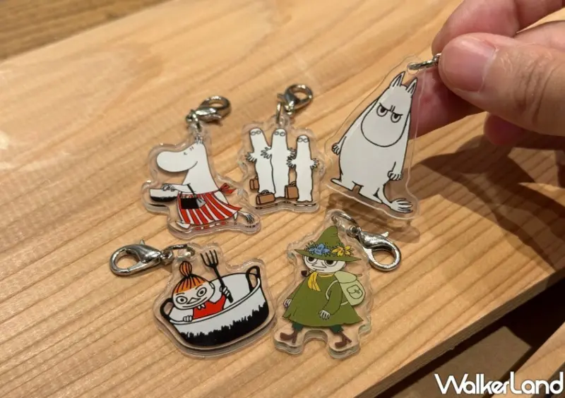 ▲黑毛屋內用並打卡就送獨家姆明周邊，至少有四波贈品接力登場 / WalkerLand窩客島 鄭雅之 拍攝