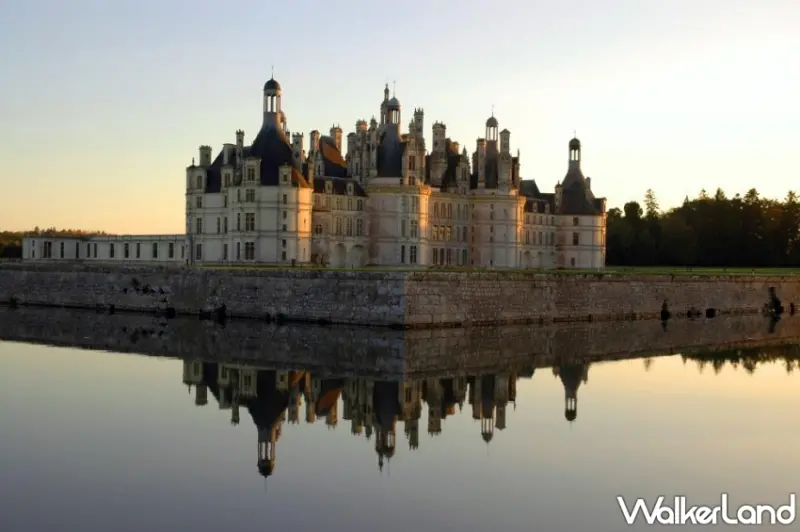 圖6_羅亞爾河城堡一日遊，可參觀法國歷史中最具代表性的香波爾城堡與雪儂梭城堡，售價5,530元起。圖_KKday提供