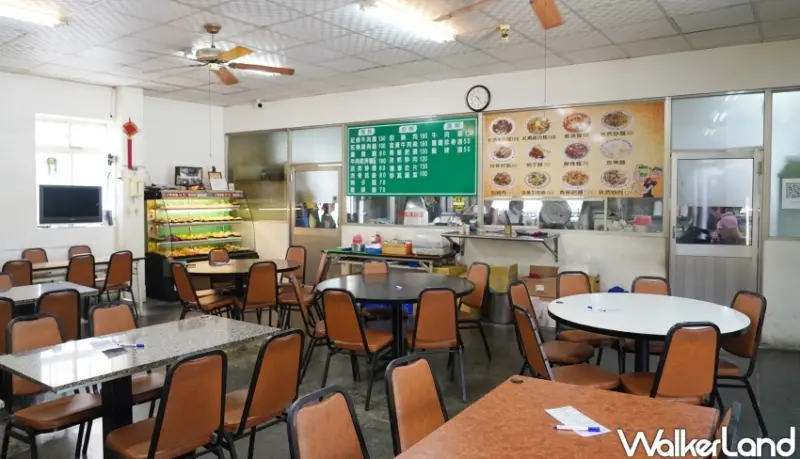 最夯高雄左營眷村美食！1.5公尺皮帶麵必吃 西安麵館，