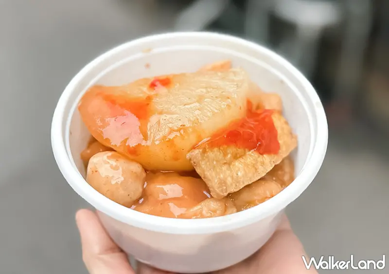 東門站IG爆紅美食！東門市場必吃 老牌甜不辣 隱身金山南路巷弄，柴魚味超香濃。