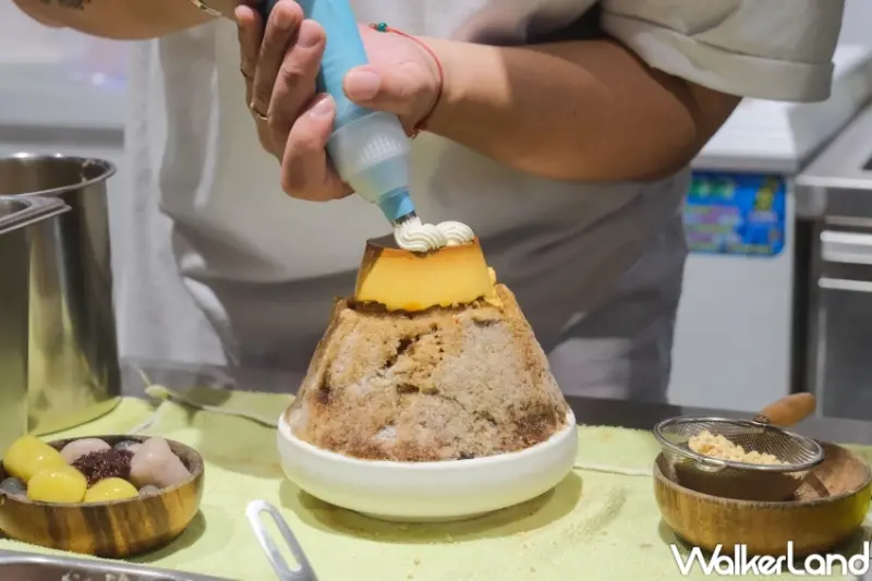 ▲八時神仙草X嘎哩咖啡聯名，麵茶奶蓋布蕾雪花冰必吃 / WalkerLand窩客島 張人尹 拍攝