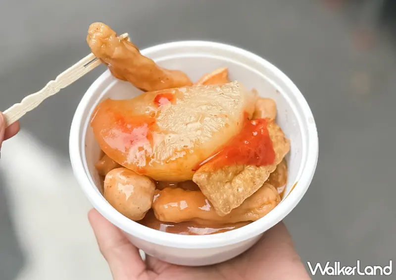 東門站IG爆紅美食！東門市場必吃 老牌甜不辣 隱身金山南路巷弄，柴魚味超香濃。