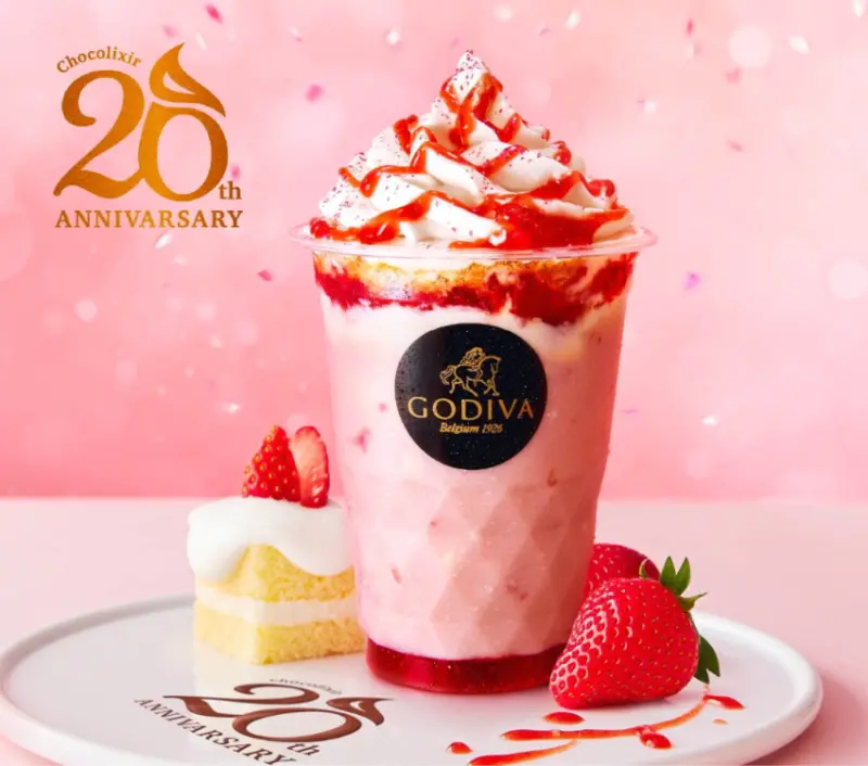 ▲靈感來自經典草莓生日蛋糕，將草莓與白巧克力融合。