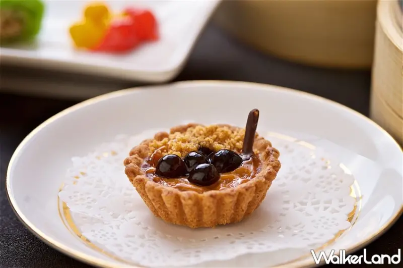 火焰燒鵝四吃！潮品集潮坊 波霸珍奶蛋塔 香檳明蝦球，信義區美食清單。