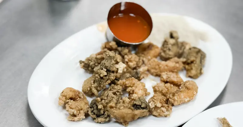 基隆美食推薦！基隆人的早餐店 天天來鹹粥，10元鹹粥、菜單全點不到300元。