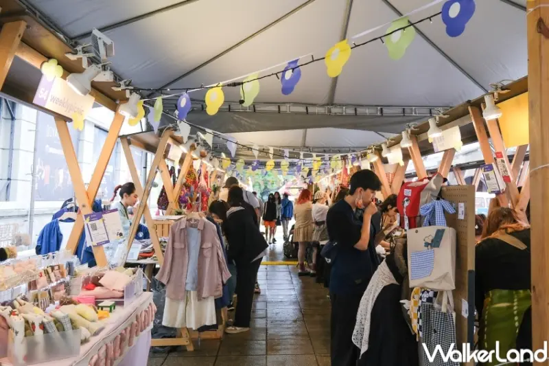 ▲信義區週末市集Pinkoi品品節，集結超過80個台日韓設計品牌，逛市集再送周邊 / WalkerLand窩客島 張人尹 拍攝