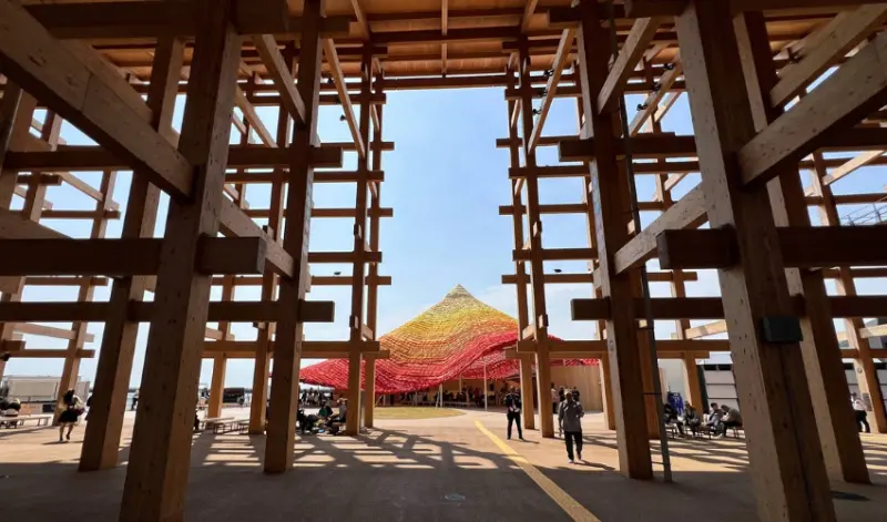 2025大阪世界博覽會連逛兩天，收集18個感動瞬間與好感度大提升的詳細參觀導，我們一起向未來出發吧。