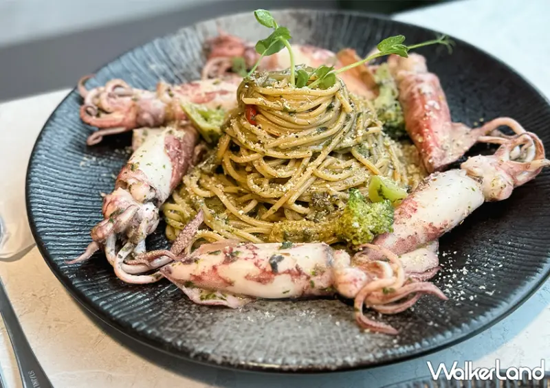 金山美食餐廳推薦！花義思廚坊 假日一定要訂位，點餐送螃蟹超狂、99元小卷超豐盛。