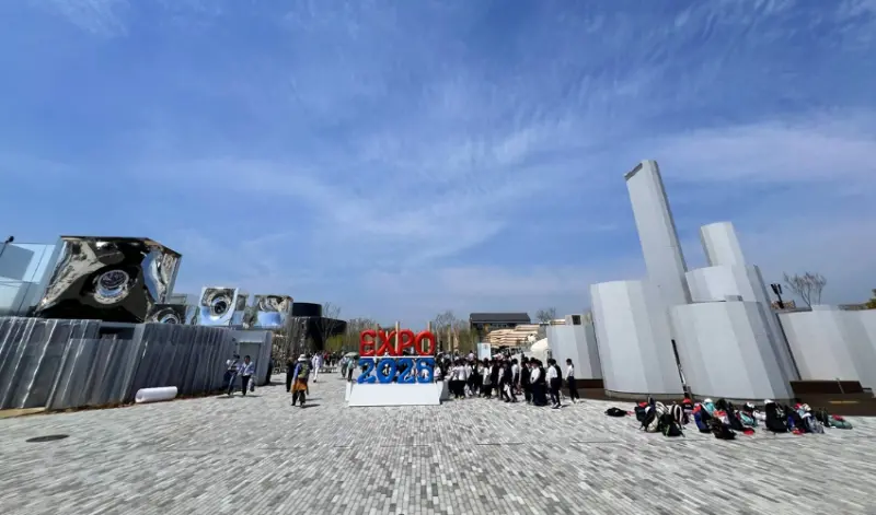 2025大阪世界博覽會開幕首月即二訪！四大人氣主題區參觀心得，再附上推薦必逛展館與拍照亮點。