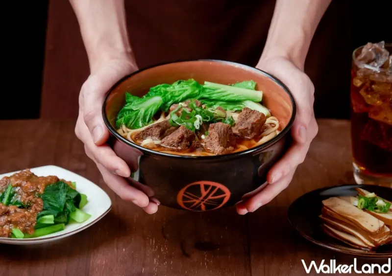 ▲三商巧福牛肉麵66折！三商巧福報稅優惠，原汁牛肉麵109元、紅燒排骨飯109元 / 三商巧福提供、WalkerLand窩客島整理