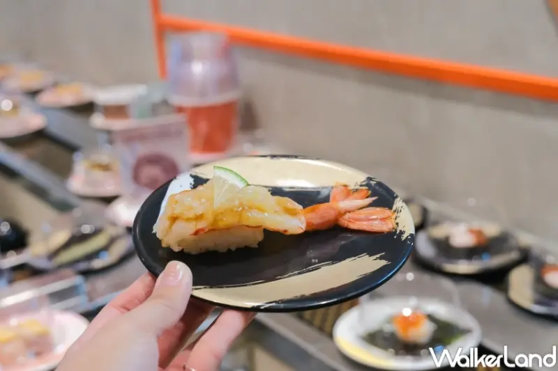 ▲爭鮮迴轉壽司這次以「夏の果物」為主題，推出6款果漾風味壽司 / WalkerLand窩客島 張人尹 拍攝