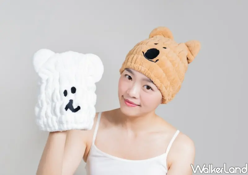 ▲「微笑元氣擦髮帽」幫你快速吸乾還可愛加倍 / 屈臣氏 提供、WalkerLand窩客島整理
