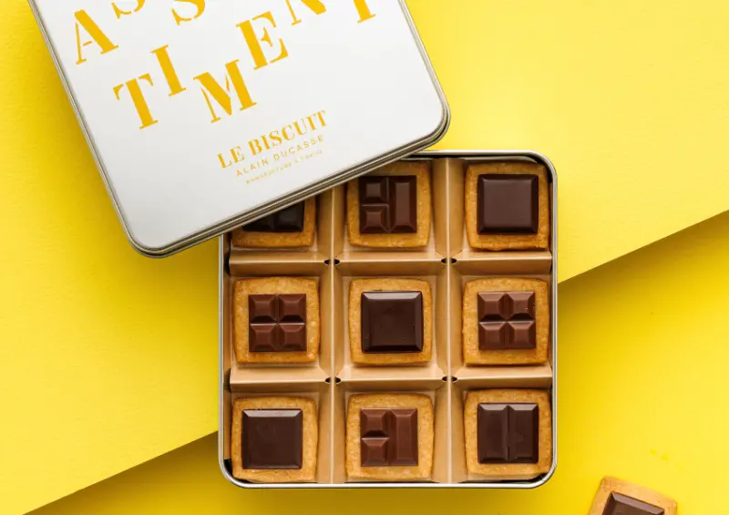 羽田機場必買伴手禮！巴黎餅乾專賣店 Le Biscuit Alain Ducasse 新開幕，限定霜淇淋必吃。