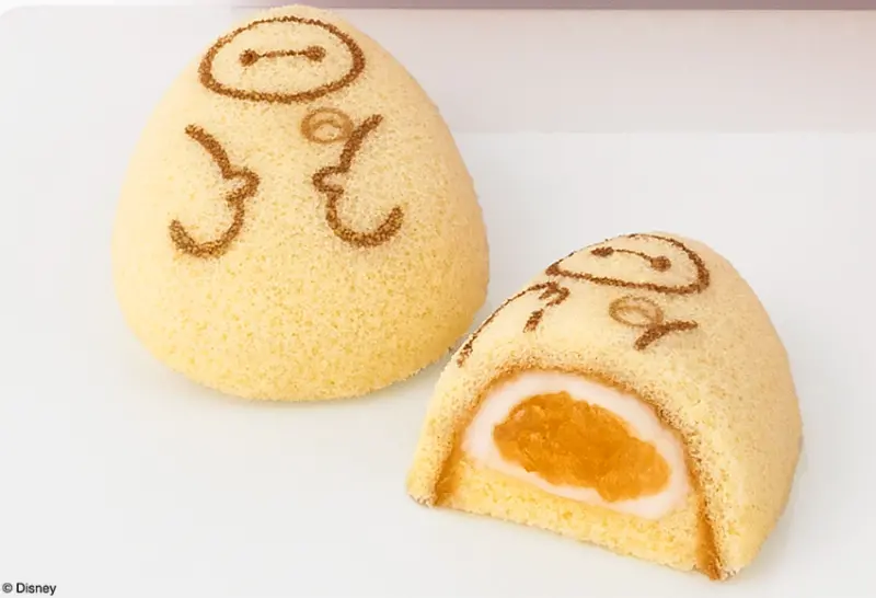 東京芭娜娜聯手迪士尼推出Disney SWEETS COLLECTION by 東京芭娜娜新作登場，療癒系杯麵蘋果蛋糕已開賣。