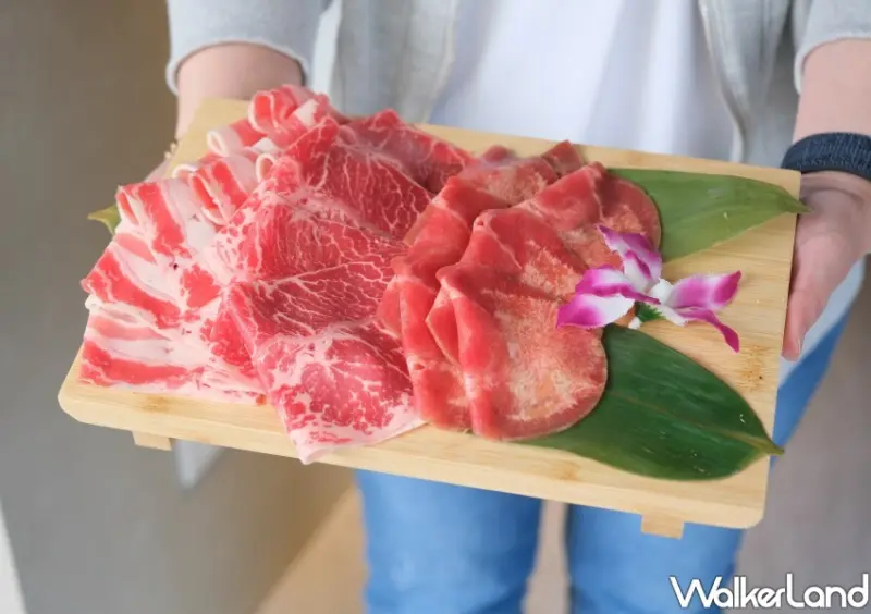 ▲「狂犇三拼」嚴選高品質Prime板腱牛、去骨培根牛和牛舌 / WalkerLand窩客島 鄭雅之 拍攝