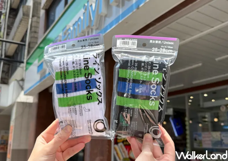▲全家引進日本全家人氣色「便利商店黑」中筒襪 / WalkerLand窩客島 鄭雅之 拍攝