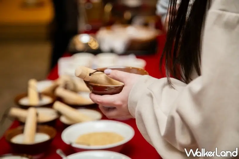 擁抱金針花海與溫泉療癒！知本老爺住房限時優惠再享500元折扣。