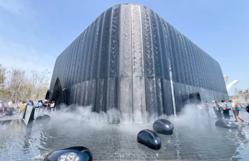 2025大阪世界博覽會開幕首月即二訪！四大人氣主題區參觀心得，再附上推薦必逛展館與拍照亮點。