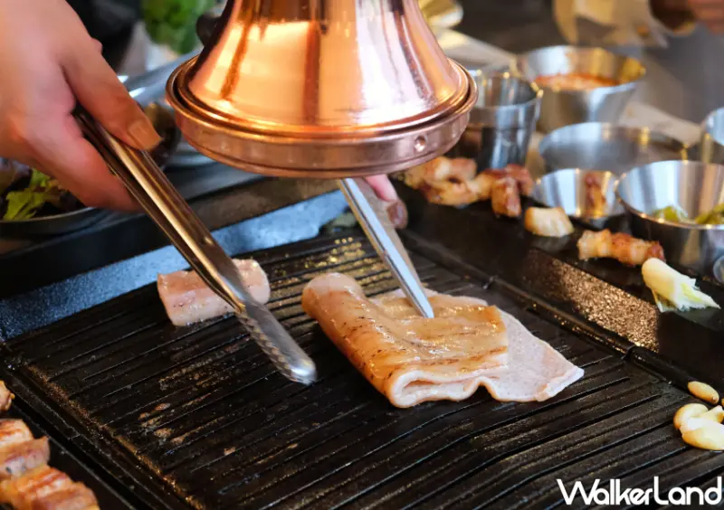 ▲金豬食堂台北店菜單提供多人份套餐 / WalkerLand窩客島 鄭雅之 拍攝​​​​​​​