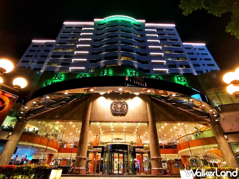 台中長榮住房買一送一！一泊二食每人最低2,500元，飯店控一定要搶。