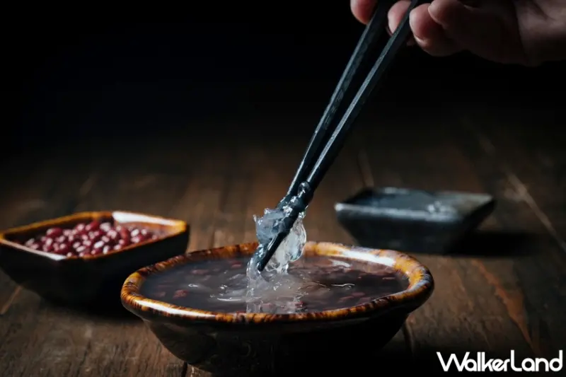 柒息地母親節限時送甜湯！滿千贈頂級燕窩紅豆湯，帶媽媽吃串燒 很可以。