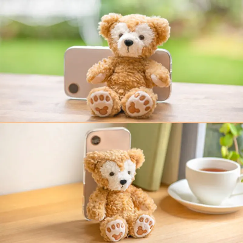 迪士尼控看過來！達菲6月新品曝光，玩偶式手機支架太療癒。