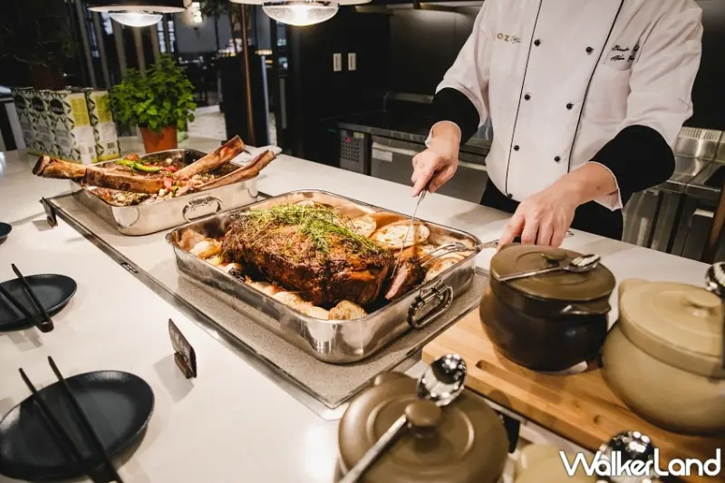 暢飲餐券599元、親子套票52折！國泰夏季旅展必搶優惠總整理。