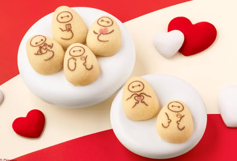 東京芭娜娜聯手迪士尼推出Disney SWEETS COLLECTION by 東京芭娜娜新作登場，療癒系杯麵蘋果蛋糕已開賣。