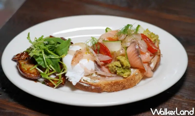 做咖啡 hecho cafe & wine