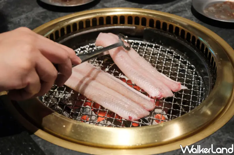 大巨蛋美食推薦！星宇燒肉店「星胡同」新套餐，燒肉 烤白鰻魚都有。