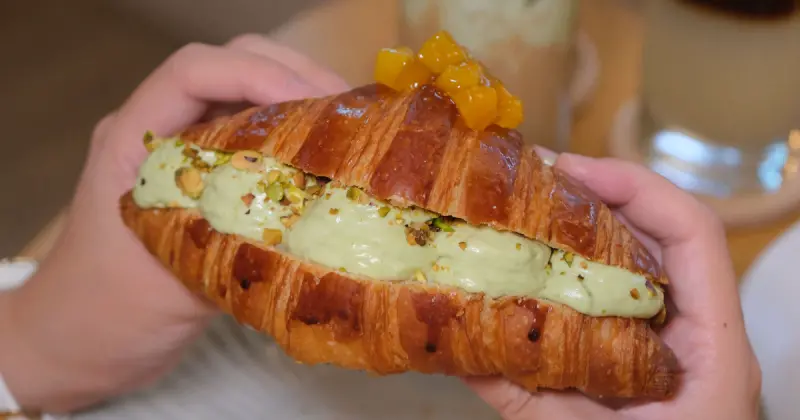 新開高雄咖啡廳！只開4天奧瑪咖啡，芭樂美式 開心果可頌必點。