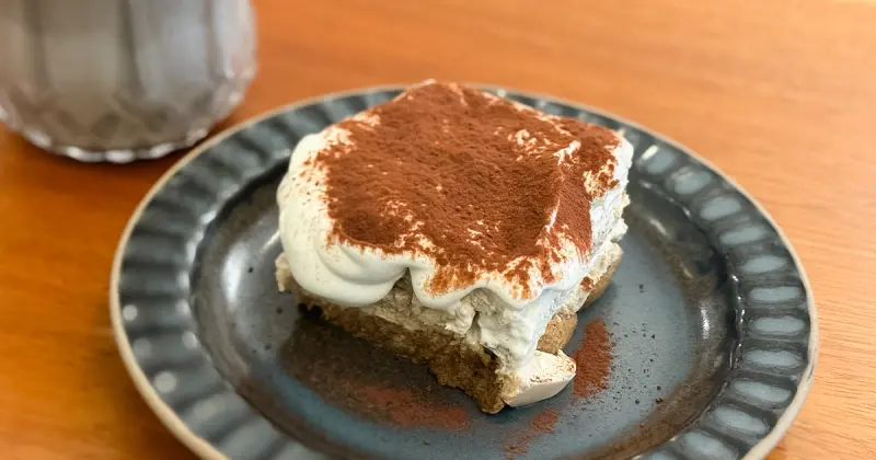 南港讀書咖啡廳推薦！放空自我咖啡館 靠近南港展覽館，焦糖布丁、提拉米蘇必吃。