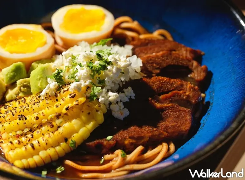 台北「NÓMADA」跨界新菜掀起異國美食旋風！旅智台廚的味蕾地圖「新菜單」搶攻美食圈必吃清單。