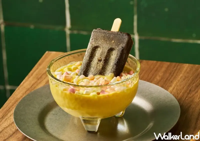 楊枝甘露仙草冰！八時神仙草楊枝甘露奶蓋X仙草奶茶，港式楊枝甘露再升級。