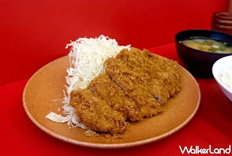 豬排丼吃掉17座101！吉豚屋10週年優惠199元起，再推限定招牌小燈粉絲必收。