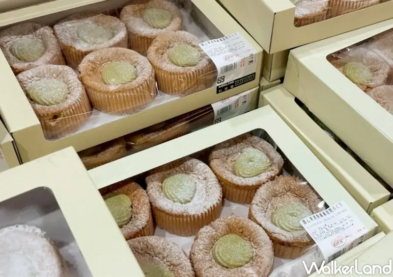 好市多開心果蛋糕！好市多新品開心果迷你戚風蛋糕，內外爆餡開心果醬必吃。
