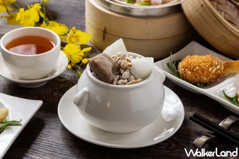 港點控必看天成翠庭全新港點！脆漿茄蝦餅 甘蔗炸蝦球等創意美味每份120元起。