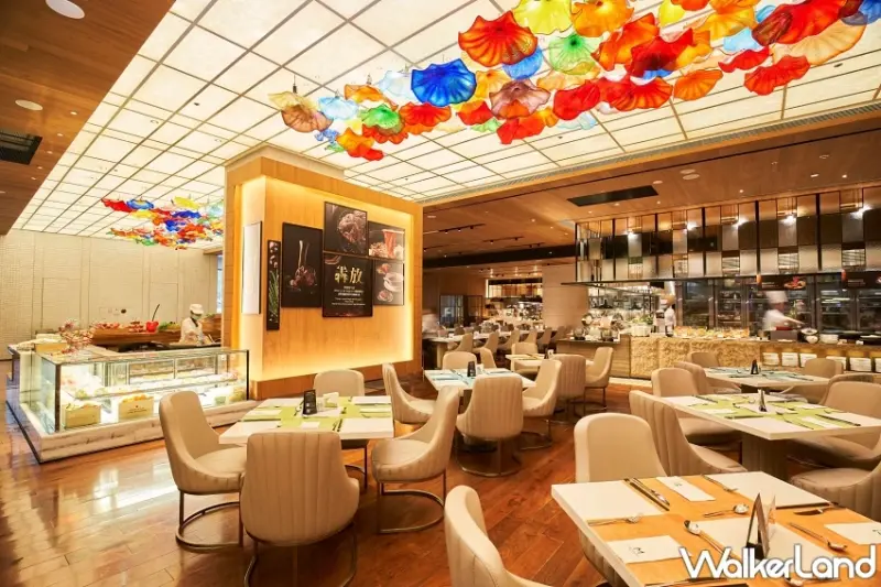 美福線上旅展「買爆指南」！吃到飽餐券買五送一、鐵板燒5千有找，荷包原地有感放大。