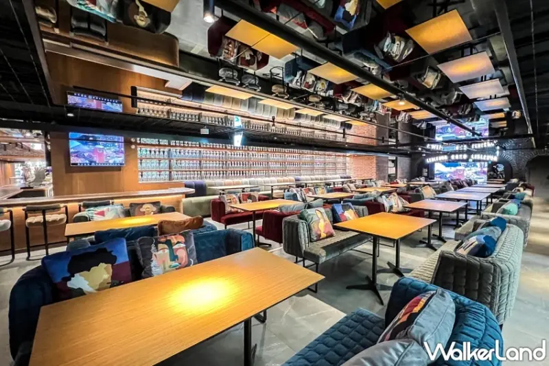 金色三麥酒窖店二代進化回歸！AI侍酒師、深夜KTV、威士忌專屬包廂 大公開、不藏私。