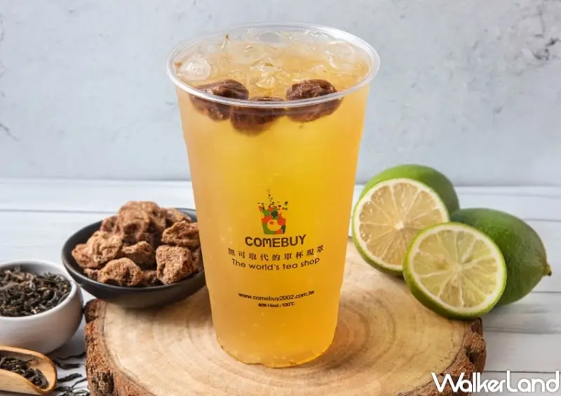 COMEBUY生乳捲！COMEBUY蘋果冰茶生乳捲開賣，聯名喜年來送青花椒餅乾。