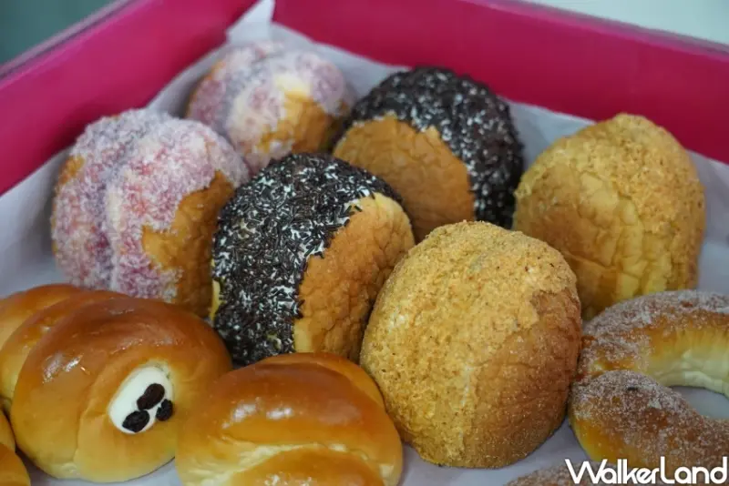 賣爆10萬的彰化蛋黃酥！窯幸福手工烘焙  從披薩餐車到蛋黃酥名店，麵包也推薦。