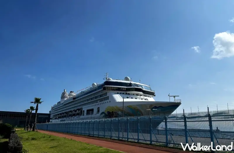 祖孫三代出遊郵輪怎麼選！「一篇搞懂麗星郵輪旅遊眉角」從每日郵報、趣味數據到無障礙溝通巧思一次看懂。