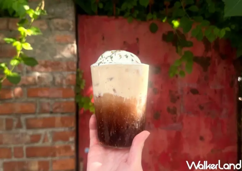 花生捲冰淇淋飲料！鬍子茶x福源花生醬聯名手搖杯，免費加香菜喝起來。