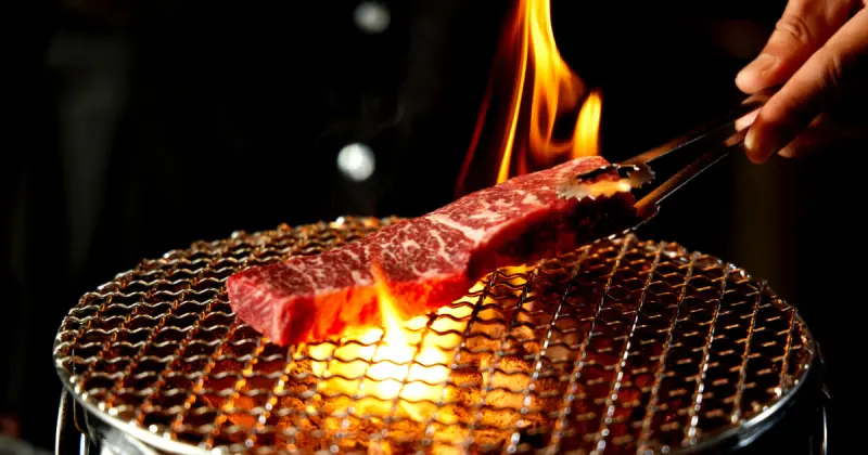 台北燒肉新推薦！胡同燒肉新品牌 角頭燒肉酒場開喝，99元和牛加購吃。