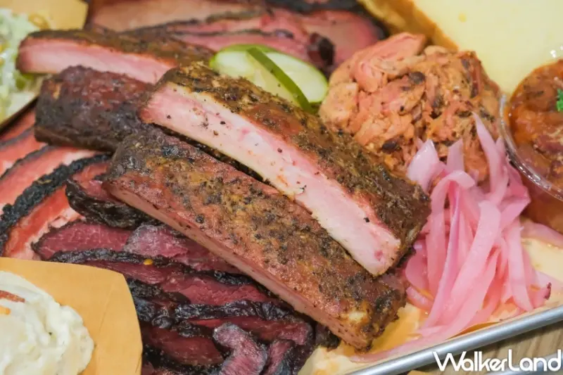 德州BBQ霸主來台！Dayne’s BBQ插旗南港車站，飲料買一送一 煙燻牛胸炒飯必吃。