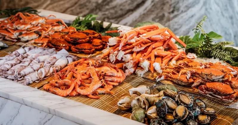 承億酒店父親節限定饗宴88折起！高雄最美飯店旗下五大餐廳推限定優惠，高空美景與精緻料理寵愛老爸。