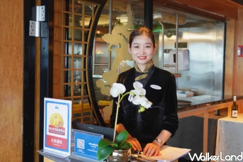 以麗星郵輪探索星號為家！絲路花舞中餐廳經理时芳林，十年航程築起海上歸屬感。