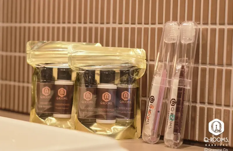 東京原宿新地標Q-ROOMS主題飯店，知名甜點飾品品牌的9間主題房間每間都是驚喜。