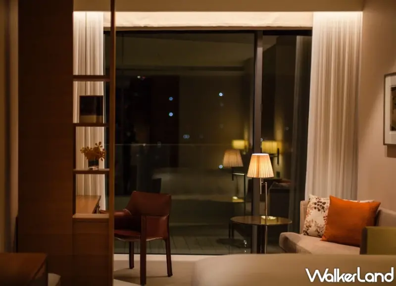 誠品行旅神助攻！「少年PI」舞台劇票券優惠、機場接送1次搞定，質感旅程不打烊。